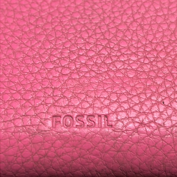 Fossil Hot Pink Barbie Zip Up Wallet 7 x 4 - Picture 3 of 9